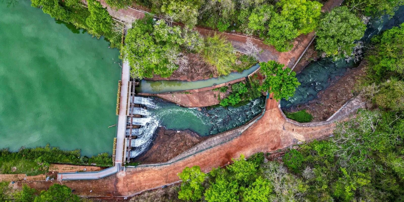 ขับรถเที่ยวที่เที่ยวใกล้กรุงเทพ เขื่อนขุนด่าน นครนายก