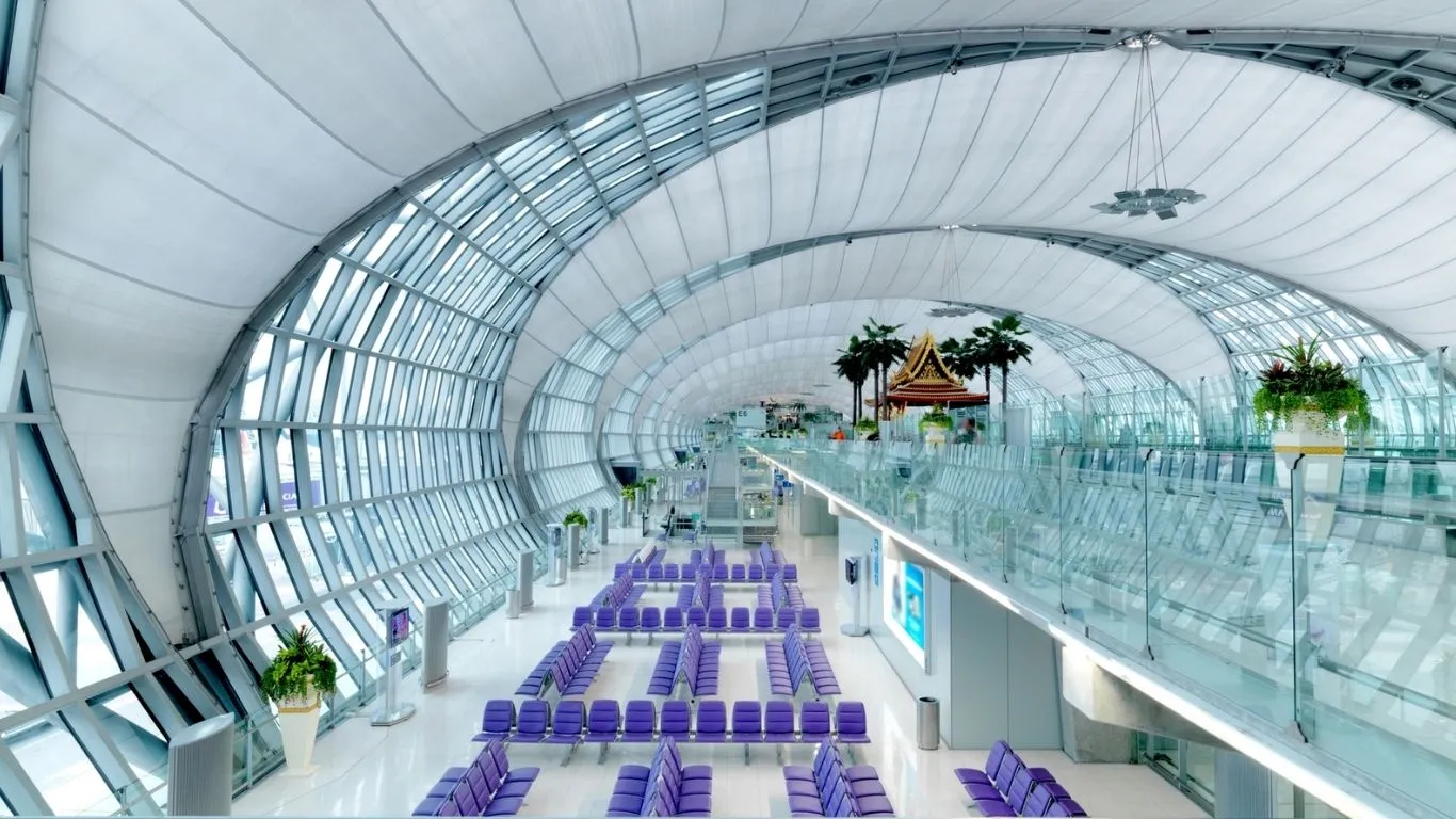 รถรับส่งสนามบิน ภายในสนามบินสุวรรณภูมิ