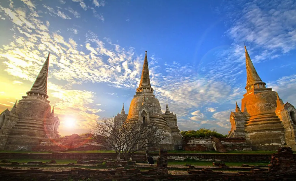 เช่ารถไฟฟ้า ไปเที่ยวอยุธยา